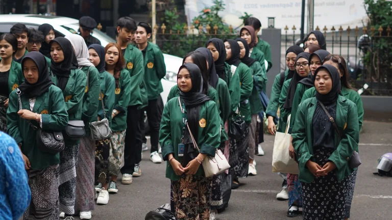 Kuliah Online di Bandung